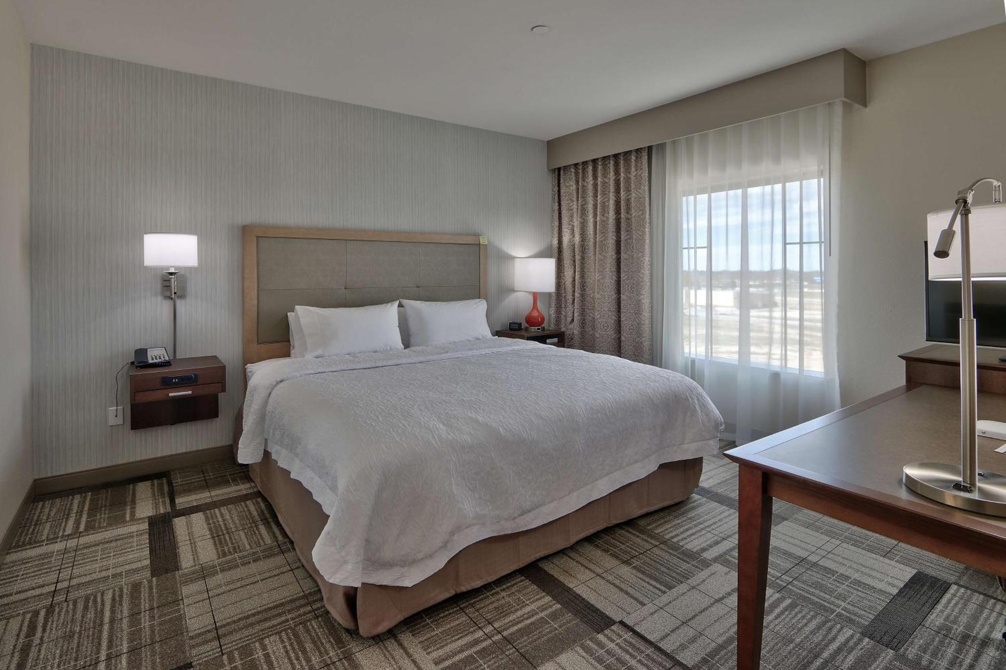 Hampton Inn & Suites ארטסיה מראה חיצוני תמונה